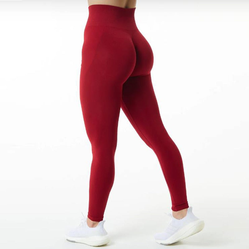 Women Amplify Scrunch Butt, Push Up Booty Leggings And Long Sleeve Crop Top.